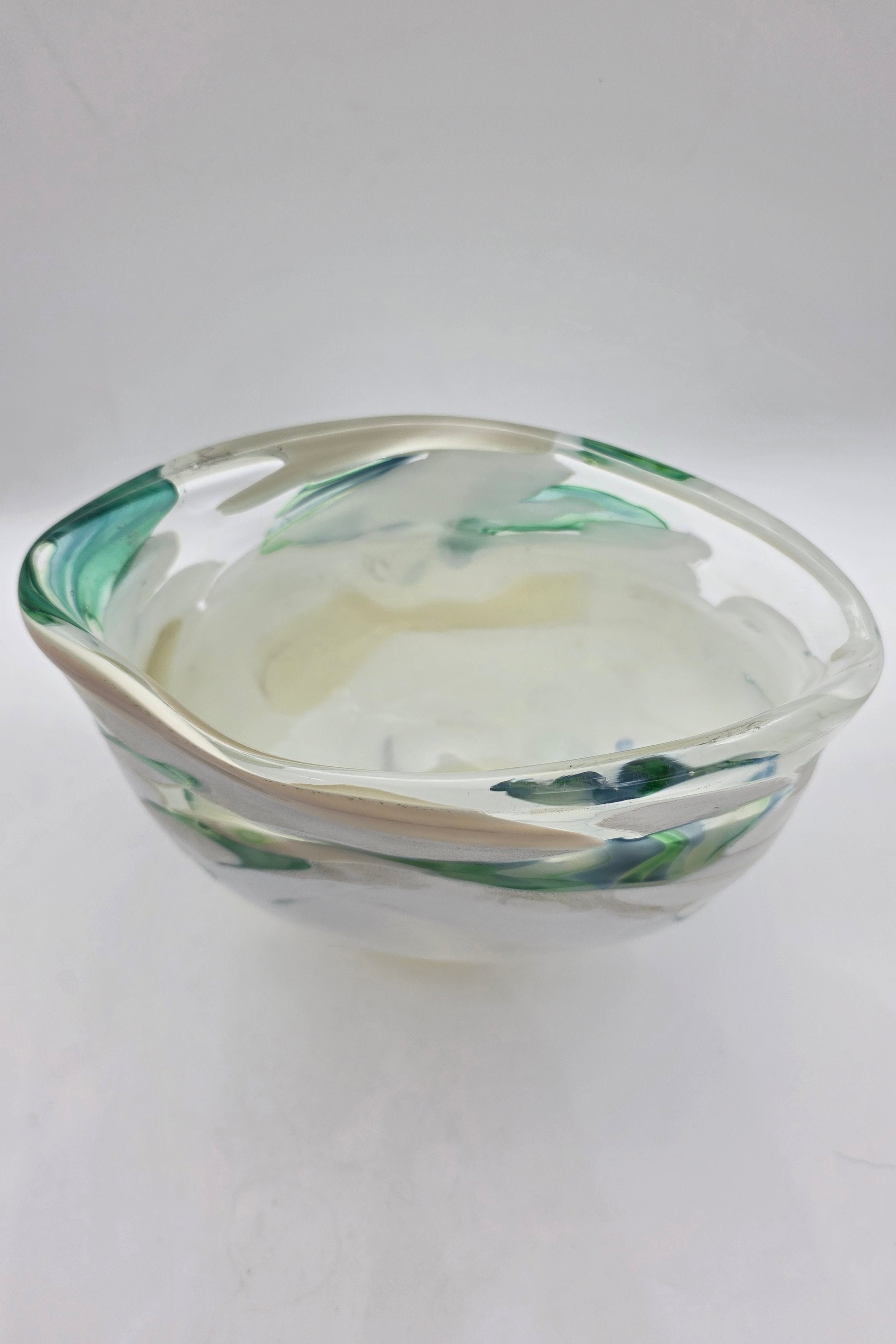 Pinched Green & White